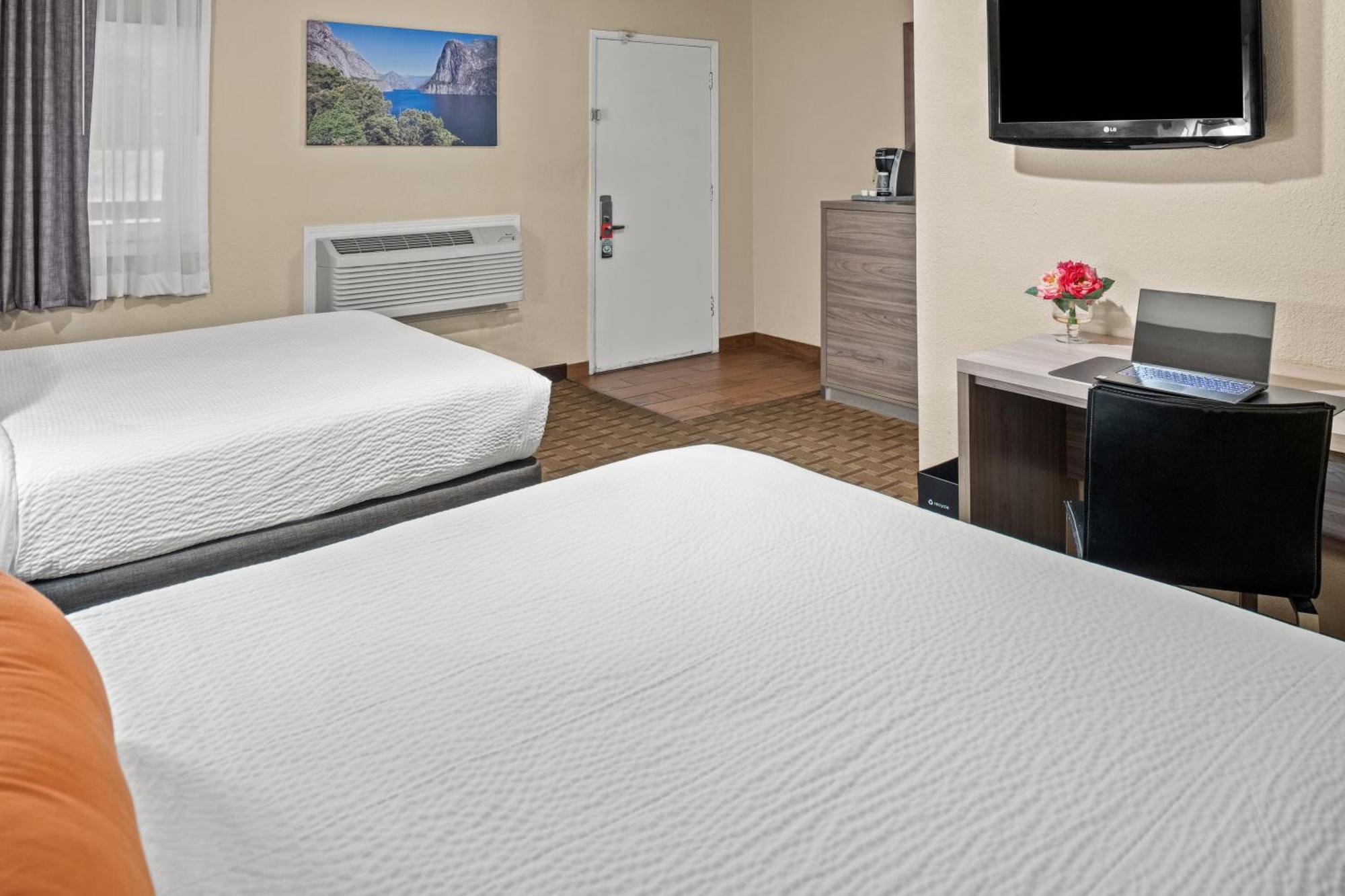 Buck Meadows Lodge Гровленд Екстер'єр фото